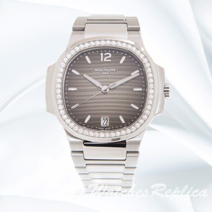 Patek Philippe Nautilus Ladies 32mm 7118/1200A 011 Gray Dial/Black Dial Silver tone Gray