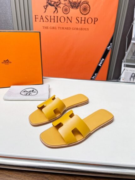 Hermes Slipper Sandals